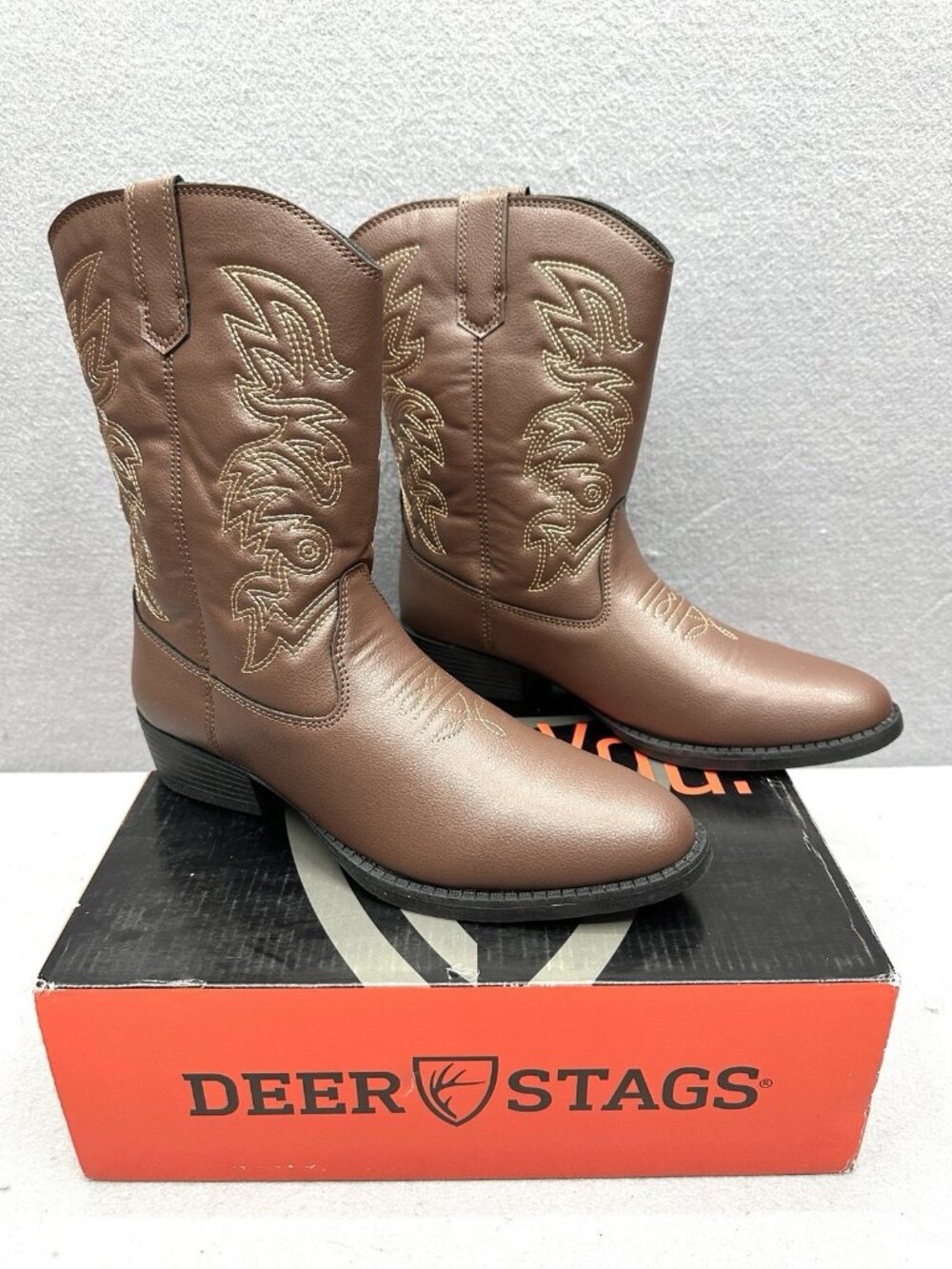 Deer Stags Ranch Cowboy Boots Kids Size 6M Brown Western Equestrian County NIB